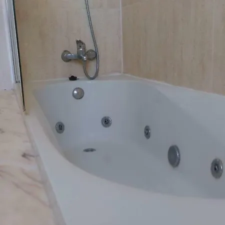 6 Bedroom Luxury With Private Pool Algorfa